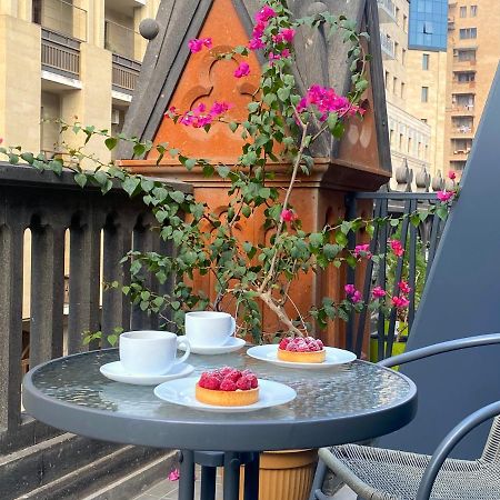 Heart Of Yerevan - City Center Luxury Apartments Exteriör bild