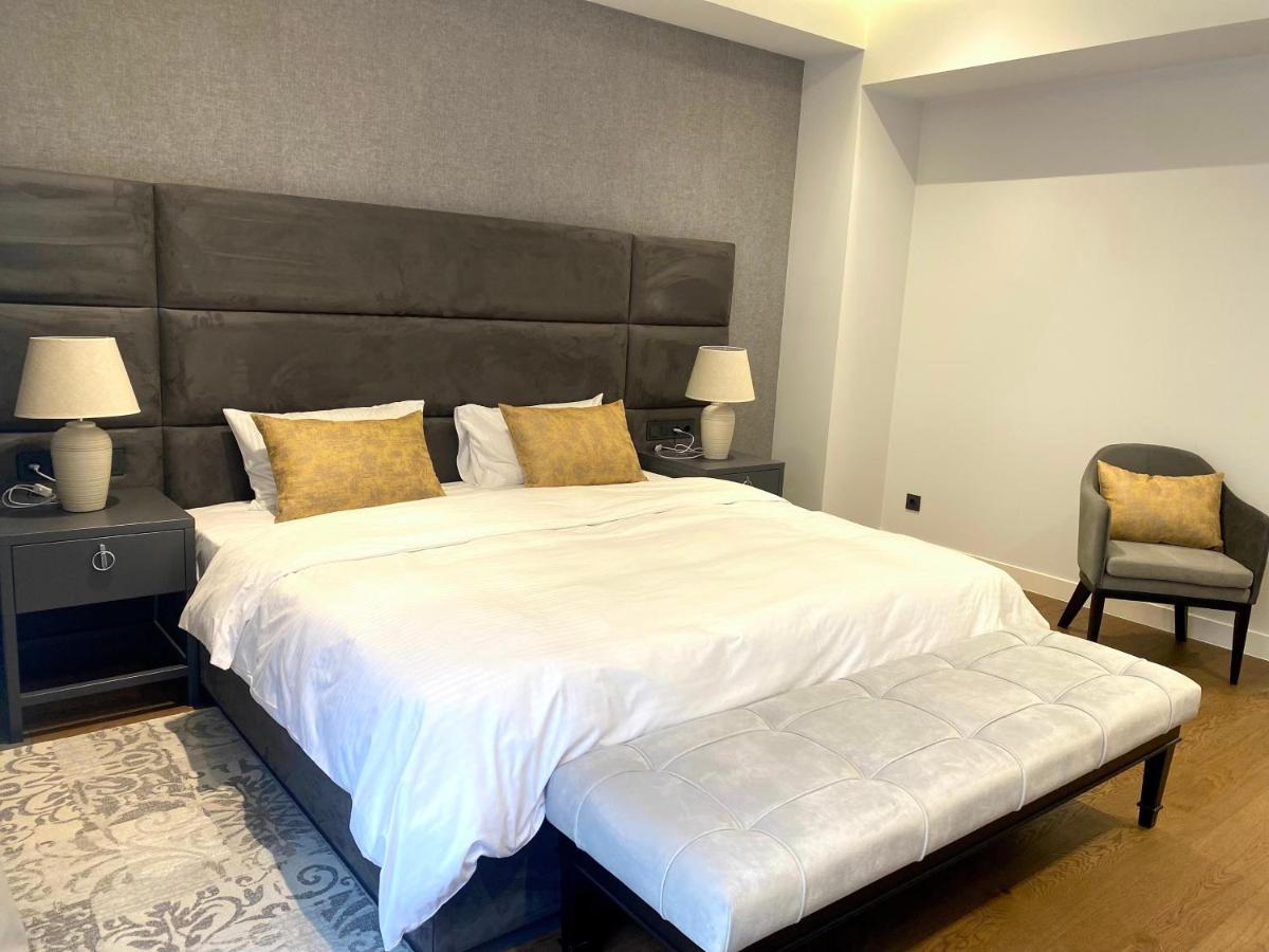 Heart Of Yerevan - City Center Luxury Apartments Exteriör bild