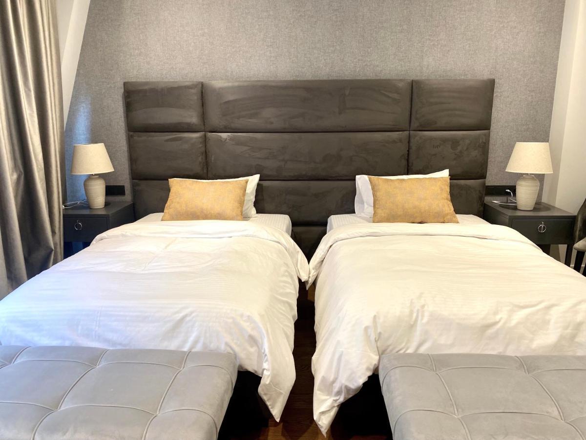 Heart Of Yerevan - City Center Luxury Apartments Exteriör bild