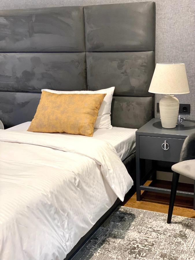 Heart Of Yerevan - City Center Luxury Apartments Exteriör bild