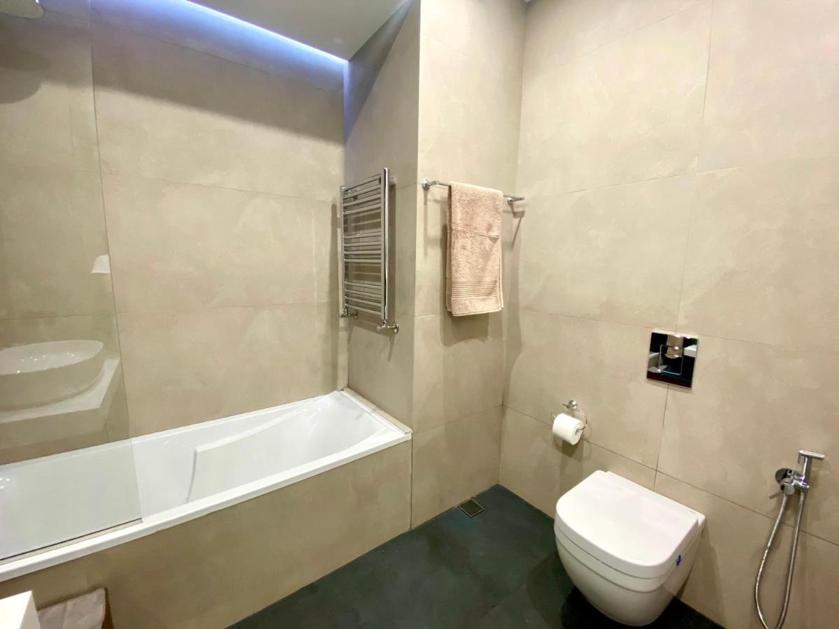 Heart Of Yerevan - City Center Luxury Apartments Exteriör bild